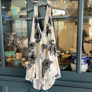 Super cute comfy romper from sisstrevolutionsize small